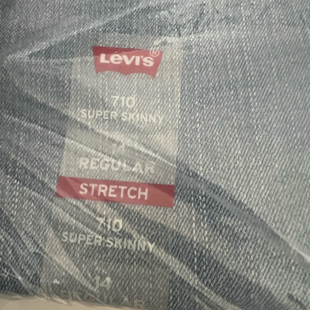 Girls Levi’s jeans skinny - Picture 2 of 3
